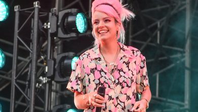 Lily Allen has some advice for her younger self