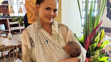 The unusual way Chrissy Teigen avoided post-partum depression